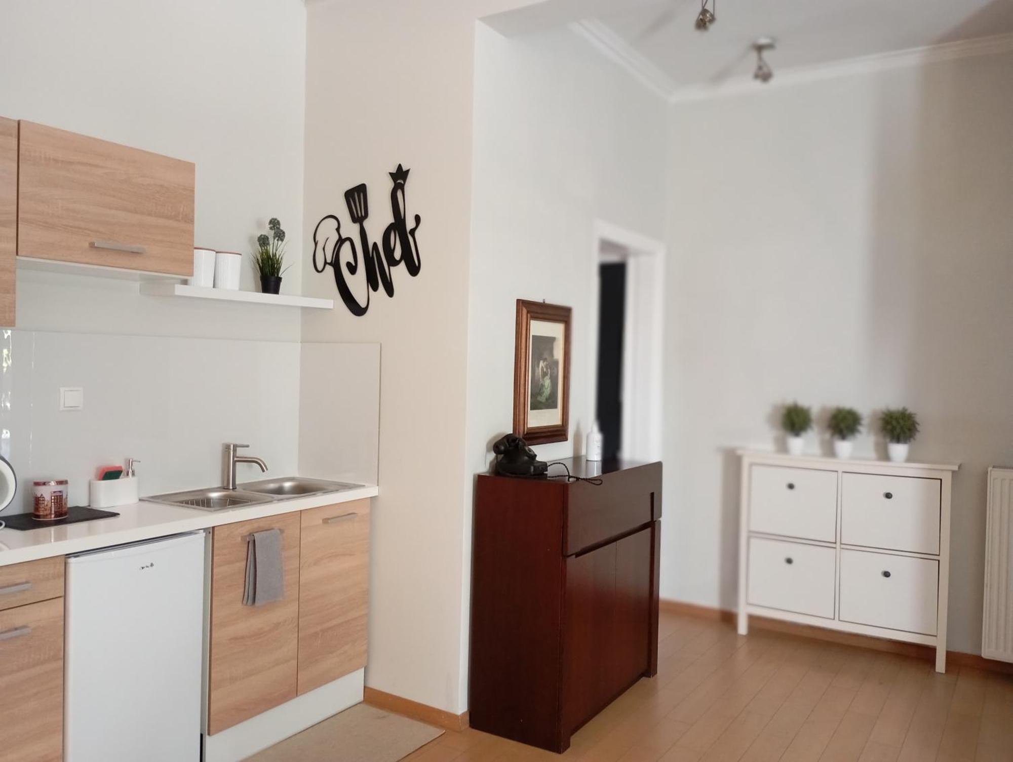 Tiny Little Suite 雅典 外观 照片